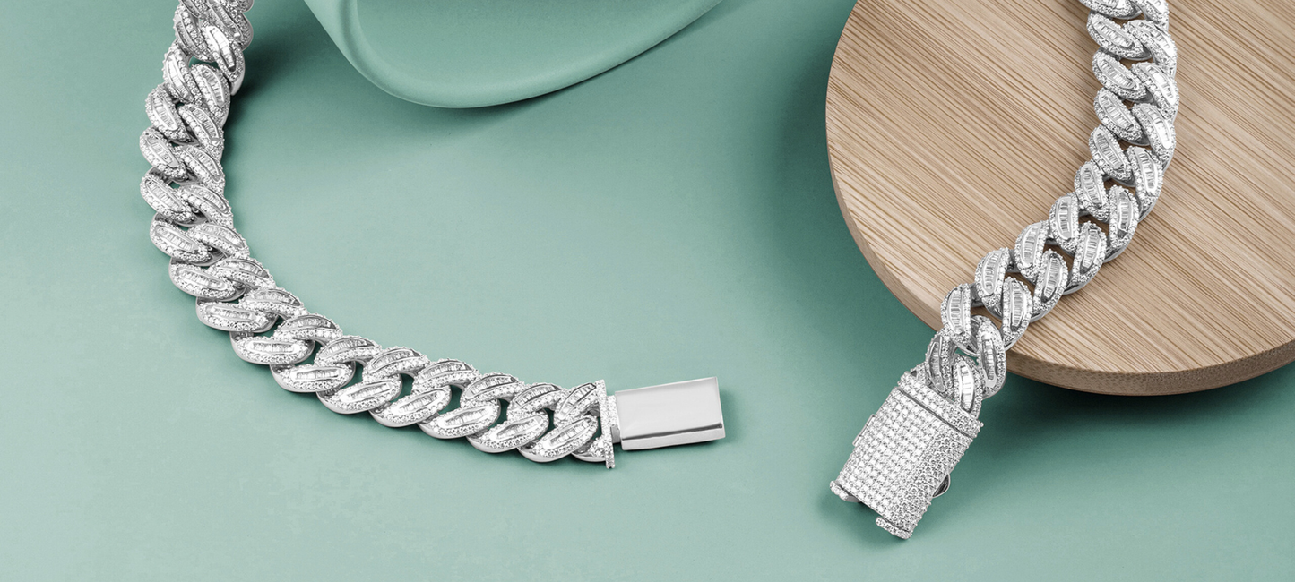 Edelstahl Schmuck vs. Silber: Welches Material ist besser?